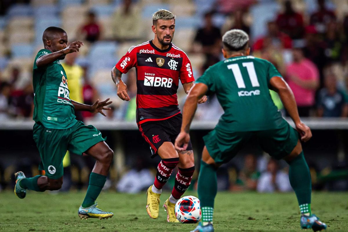 FLAMENGO TEM BOM RETROSPECTO CONTRA O BOAVISTA - VEJA